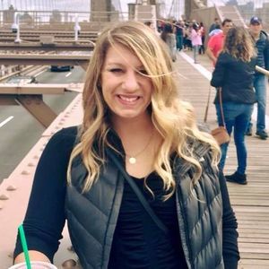 Meet your Posher, Chrissy